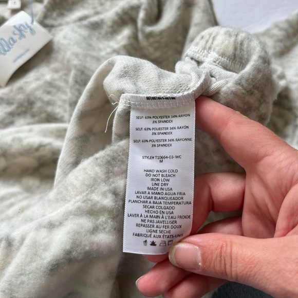 Whiteroom + Cactus Snake Hoodie New with Tags Size Medium - Picture 5 of 9